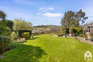 Photo 21- click for photo gallery